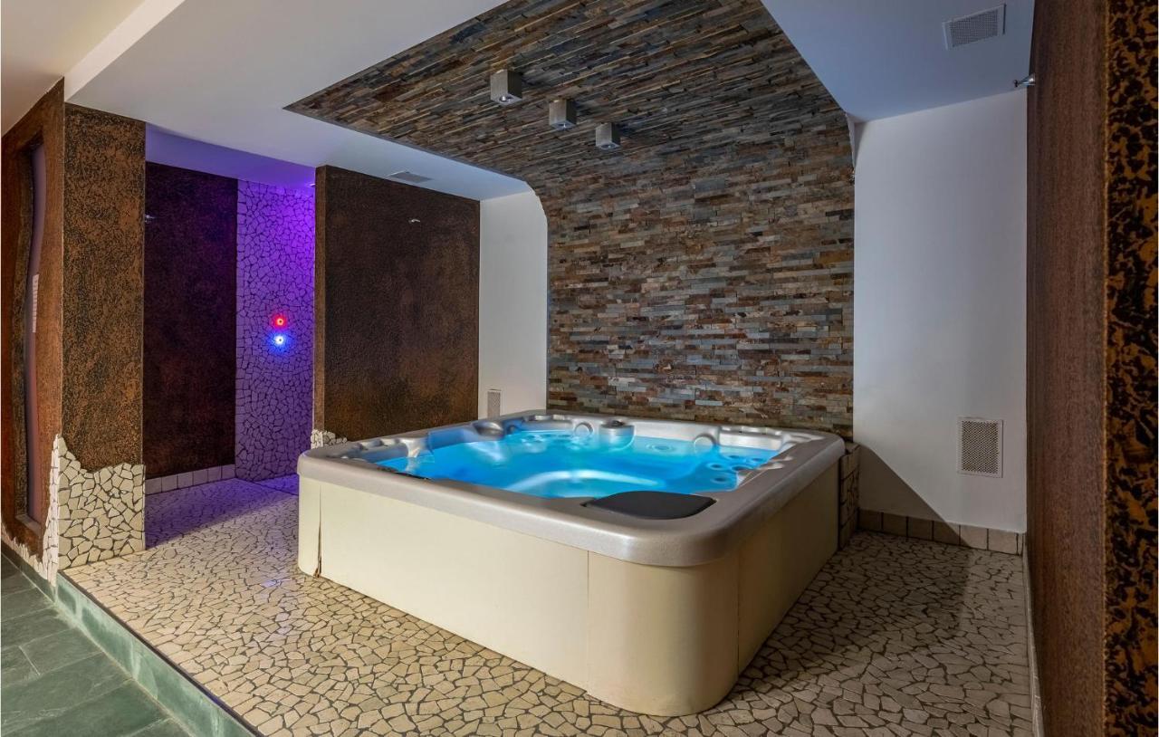 Gorgeous Home In Magliolo-Finale Ligure Exterior foto